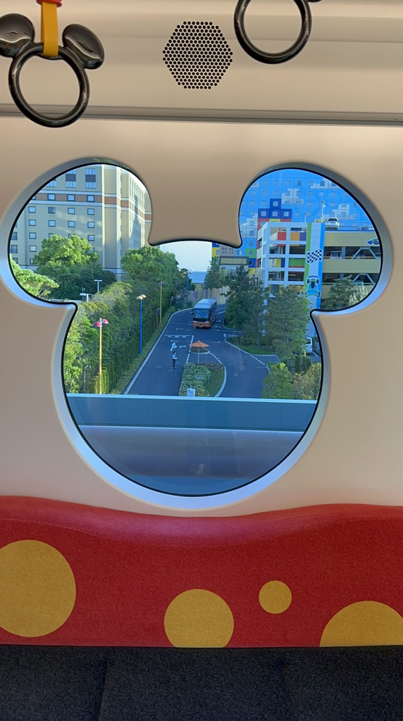 シェラトン東京ベイからディズニーへ移動する様子