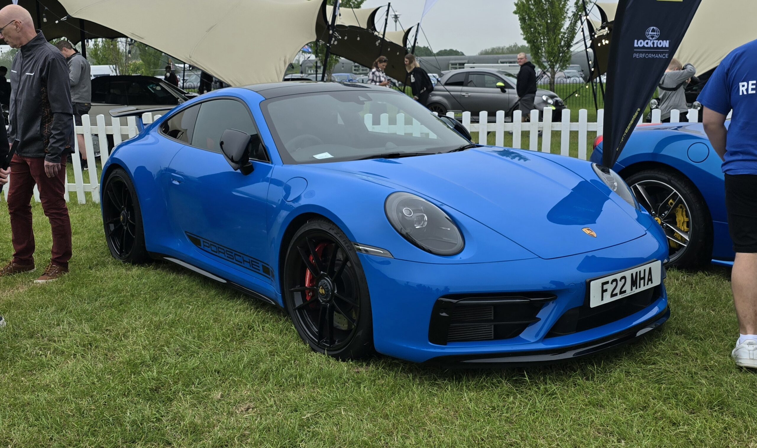 ポルシェ911の992型