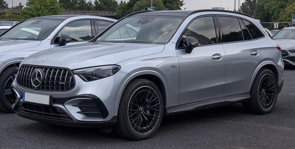 AMG GLC43のサイドビューとホイールの全体バランス