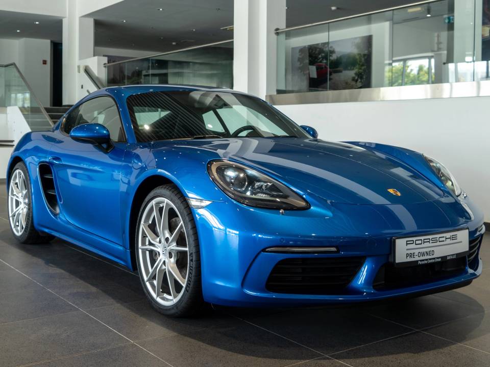 Porsche認定中古車の実車